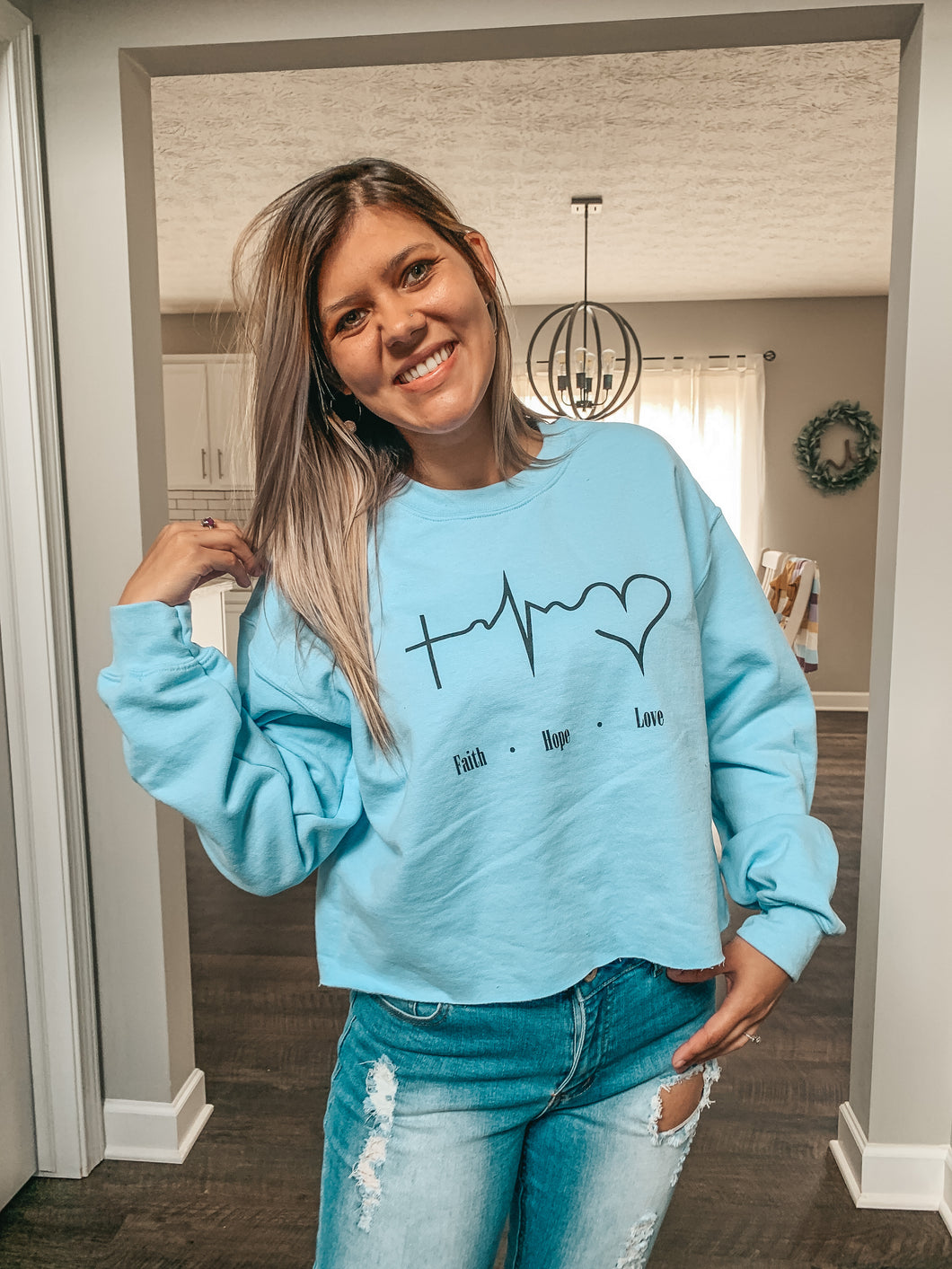 Hope, Faith, Love Graphic crop sweatshirt